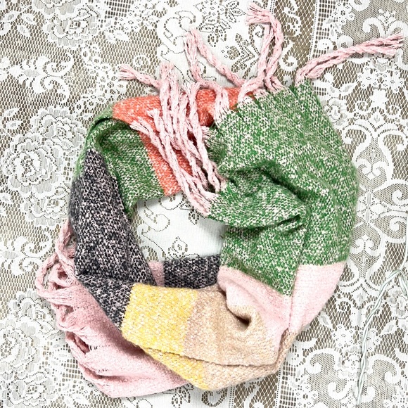 SHIRALEAH |🧣Earthy Tones Striped Color Block Super Soft Fringe Wnds Scarf Wrap - Picture 8 of 8